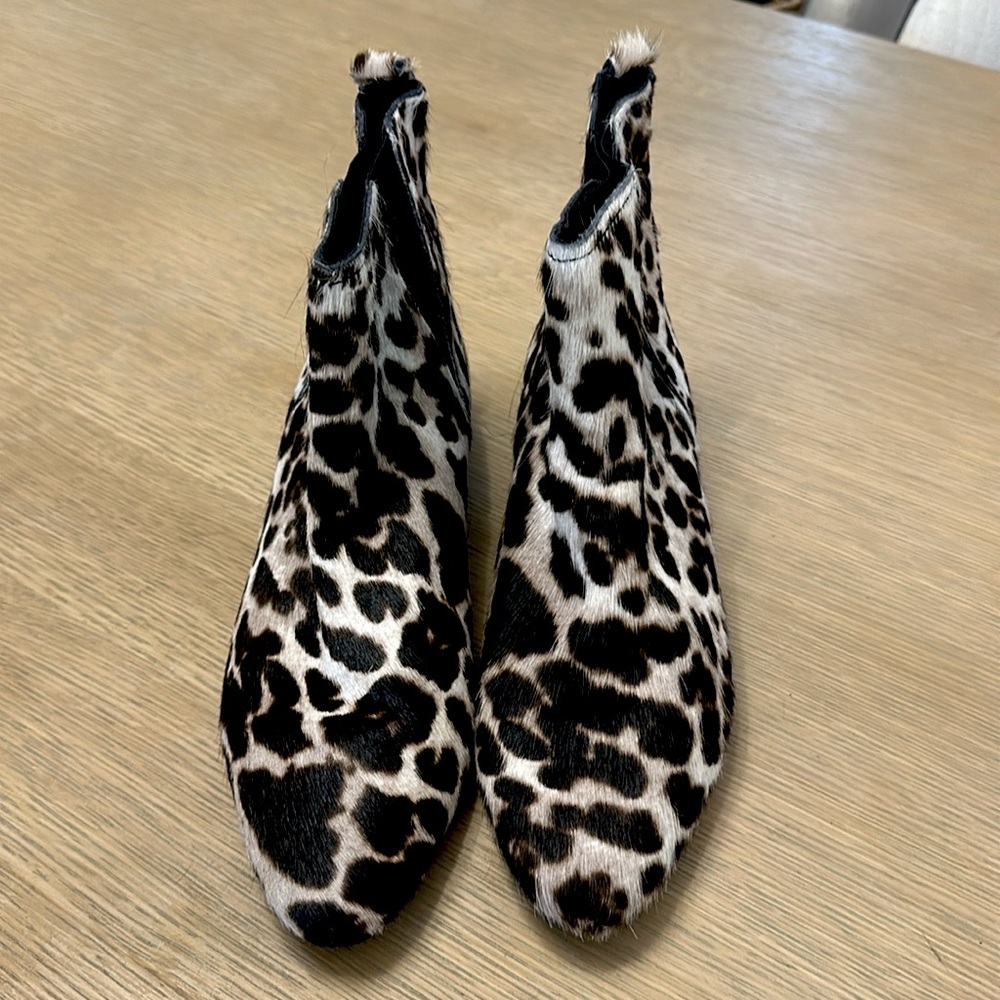 Boden 39 Animal Print Boot